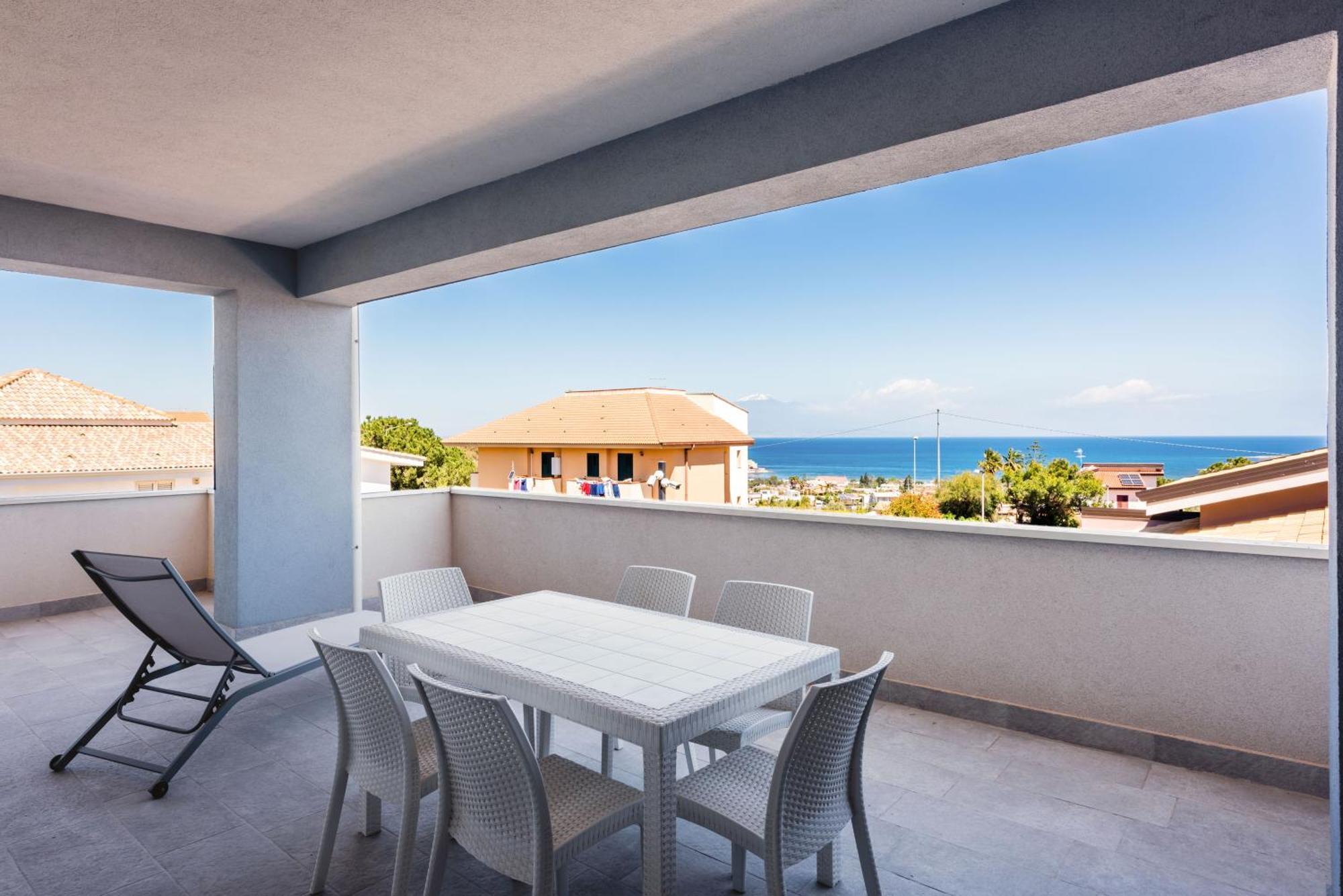 Etna Mare Apartments By Wonderful Italy Αουγκούστα Εξωτερικό φωτογραφία